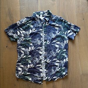 Men’s M Shirt with Tropical Print